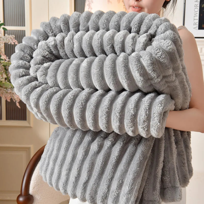 Rabbit Flannel Thickened Warm blanket, Coral Fleece Blanket Luxury Nap Blanket.