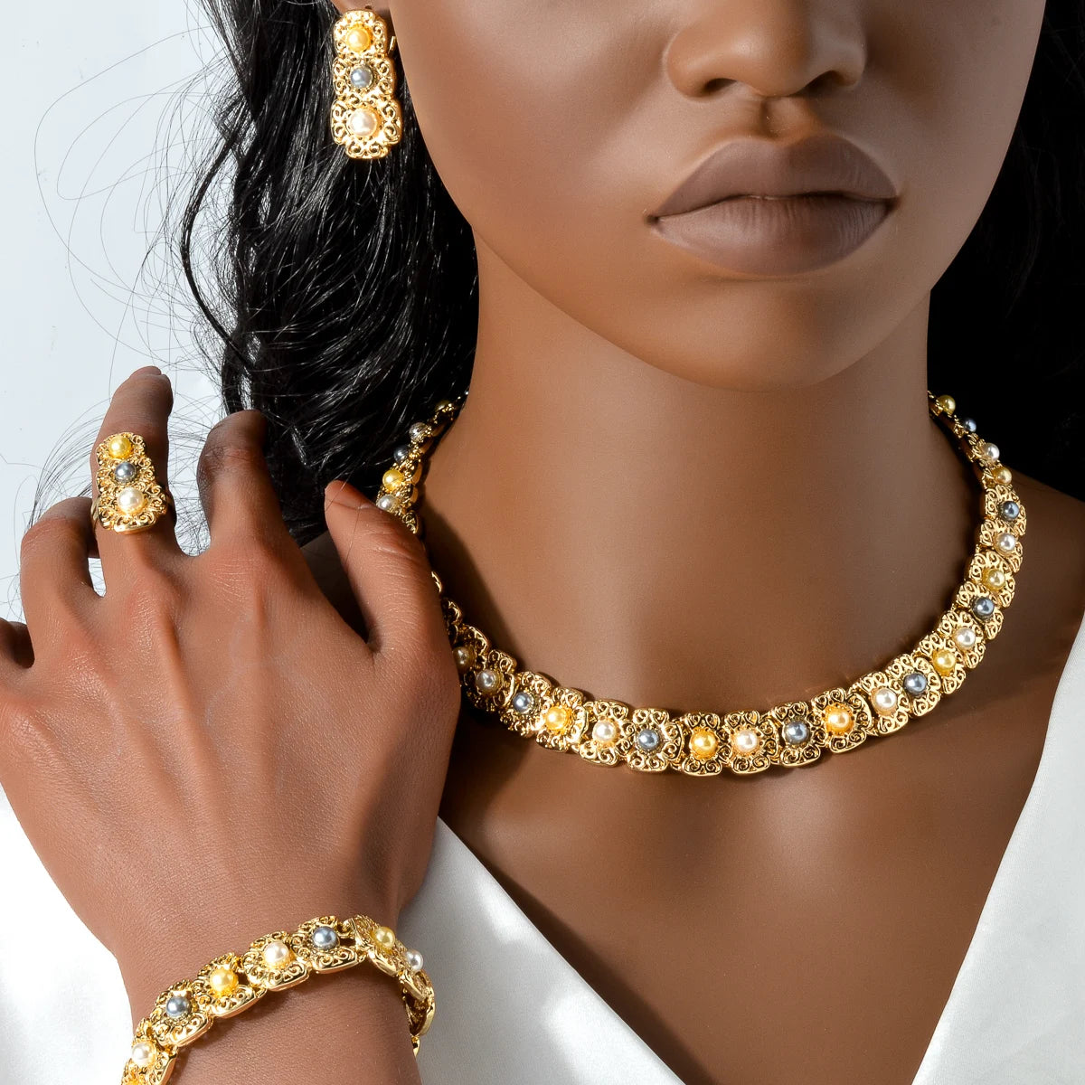 Luxury Quality Jewelry Set For Women Pearl Necklace Bracelet Ring Earrings.